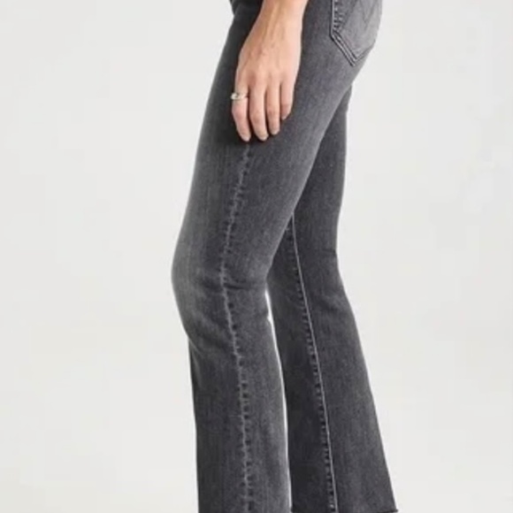 MOTHER INSIDER CROP FRAY jeans - Picture 3 of 5